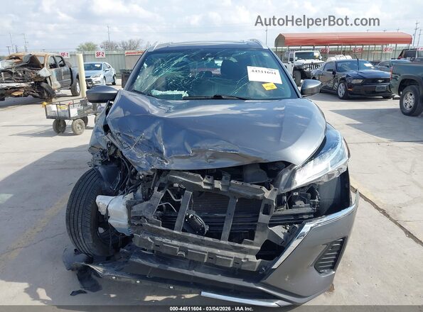3N1CP5CV2NL477863 2022 NISSAN KICKS Gray Vista interior trasera