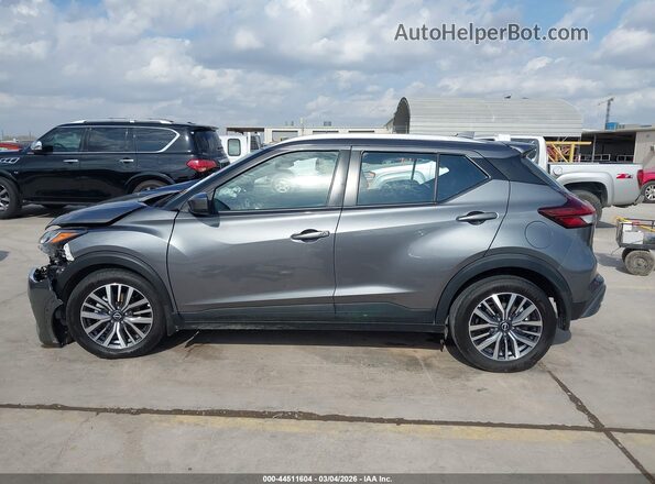 3N1CP5CV2NL477863 2022 NISSAN KICKS Gray 