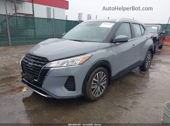 3N1CP5CV4PL570354 2023 NISSAN KICKS Gray წინა მარცხენა ხედი სამი მეოთხედიდან