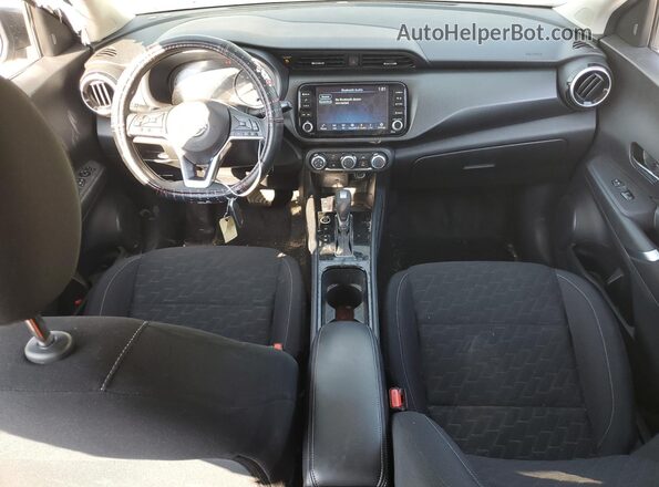 3N1CP5CV5RL472730 2024 NISSAN KICKS Silver Вид панелі приладів
