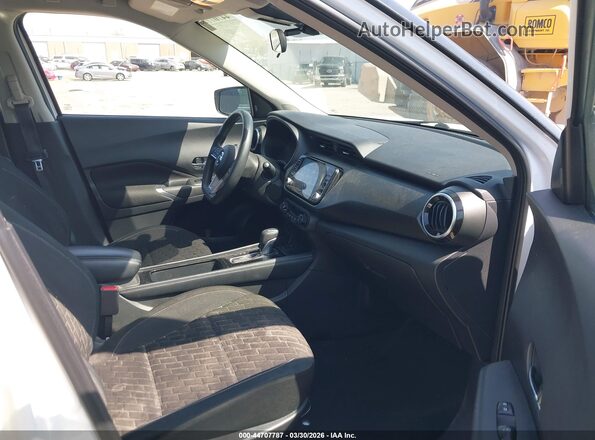 3N1CP5CV7ML466341 2021 NISSAN KICKS White Вид салону спереду