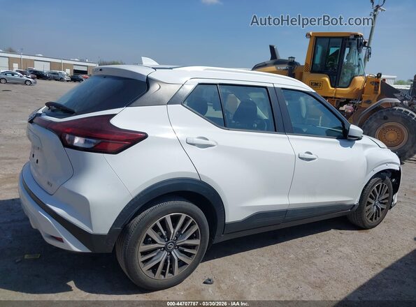 3N1CP5CV7ML466341 2021 NISSAN KICKS White Вид задньої частини салону