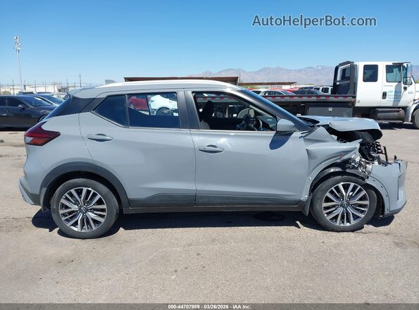 3N1CP5CV7RL568228 2024 NISSAN KICKS Gray უკანა სალონის ხედი