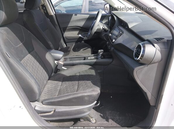 3N1CP5CV9NL485149 2022 NISSAN KICKS White Vista interior delantera