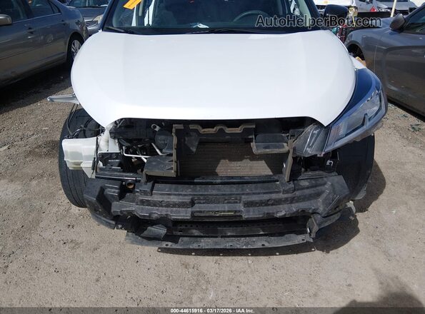 3N1CP5CV9NL485149 2022 NISSAN KICKS White Vista interior trasera
