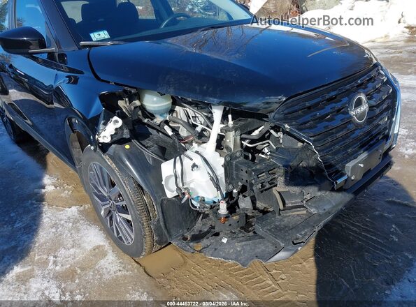 3N1CP5CVXRL540570 2024 NISSAN KICKS Черный Вид спереди