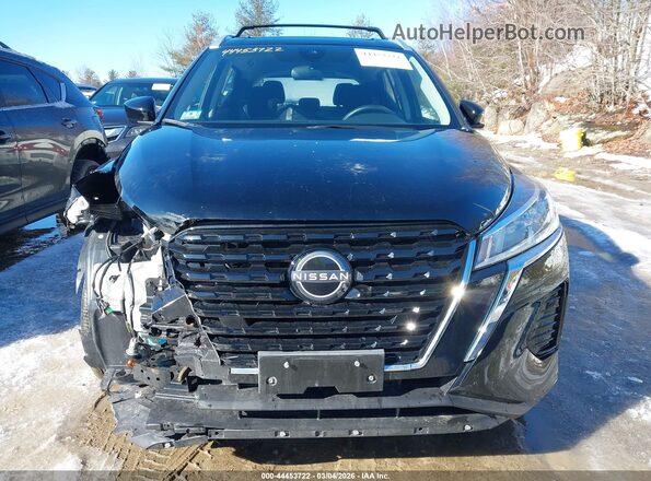 3N1CP5CVXRL540570 2024 NISSAN KICKS Черный Вид задней части салона