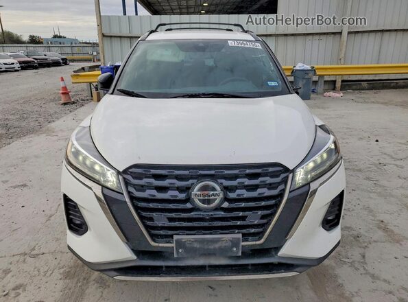 3N1CP5DV1ML508453 2021 NISSAN KICKS White Front view