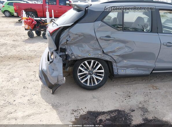 3N1CP5DV5RL503084 2024 NISSAN KICKS Light Blue Вид спереду