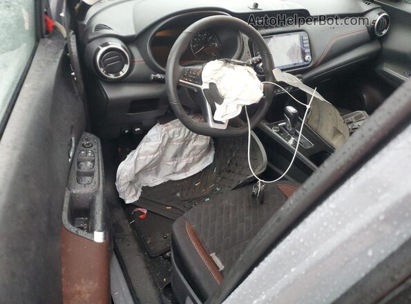 3N1CP5DV6ML514278 2021 NISSAN KICKS Gray Widok deski rozdzielczej