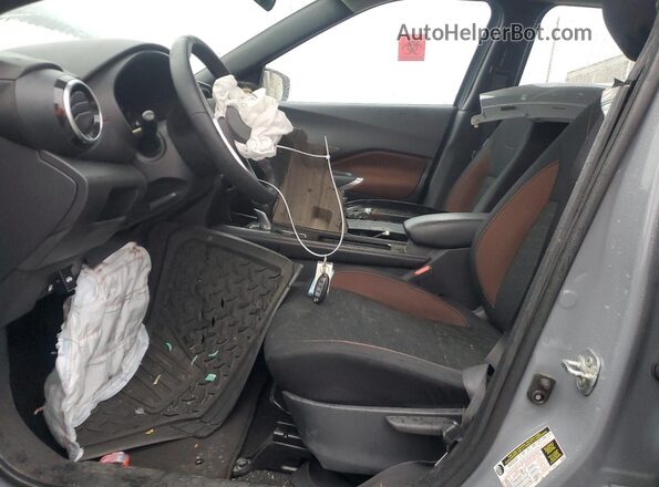 3N1CP5DV6ML514278 2021 NISSAN KICKS Gray Widok wnętrza z przodu