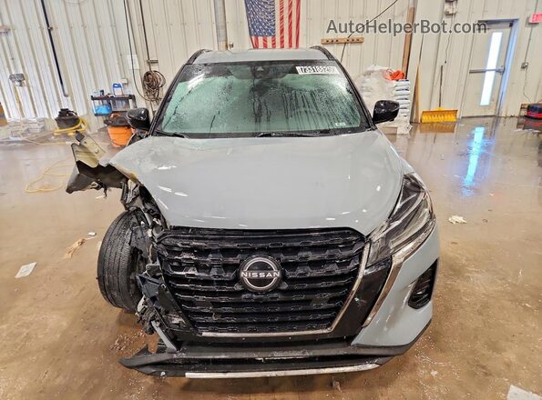 3N1CP5DV7NL502660 2022 NISSAN KICKS Gray Vista frontal