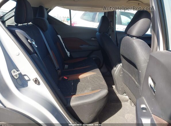 3N1CP5DV7PL570279 2023 NISSAN KICKS Gray 