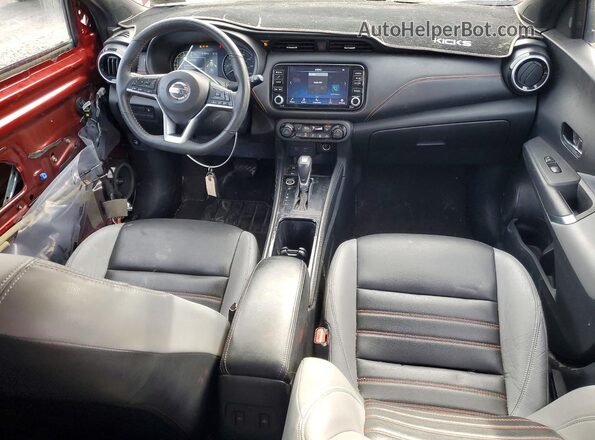 3N1CP5DV8ML549890 2021 NISSAN KICKS Red Вид панелі приладів