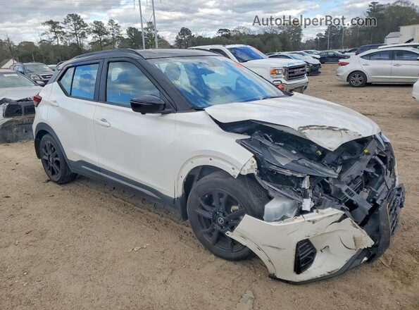 3N1CP5DV9ML528384 2021 NISSAN KICKS White Передня права чверть
