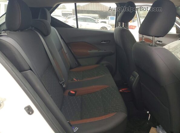3N1CP5DV9ML528384 2021 NISSAN KICKS White Вид задніх сидінь