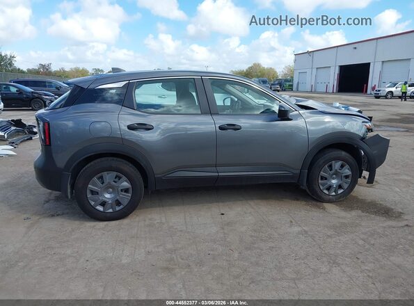 3N8AP6BA0SL322740 2025 NISSAN KICKS Серый Вид задней части салона