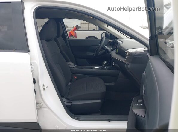 3N8AP6BB0SL311505 2025 NISSAN KICKS White წინა სალონის ხედი