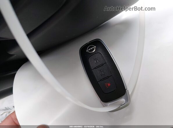 3N8AP6BB0SL352670 2025 NISSAN KICKS Белый 