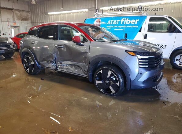 3N8AP6DBXSL378321 2025 NISSAN KICKS Gray Delantero derecho