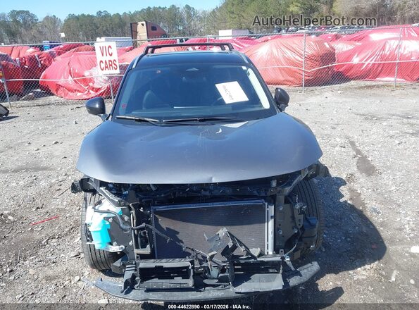3N8AP6DC5SL408575 2025 NISSAN KICKS Gray Rear interior view