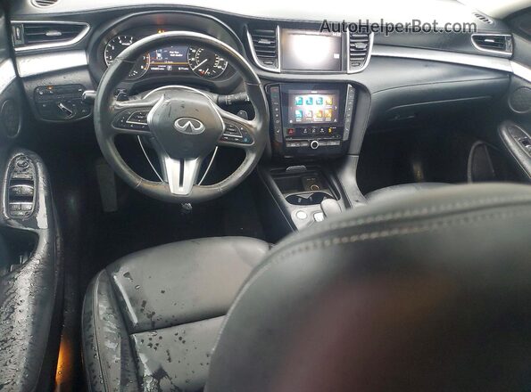 3PCAJ5BA0MF107416 2021 INFINITI QX50 Gray Vista del salpicadero