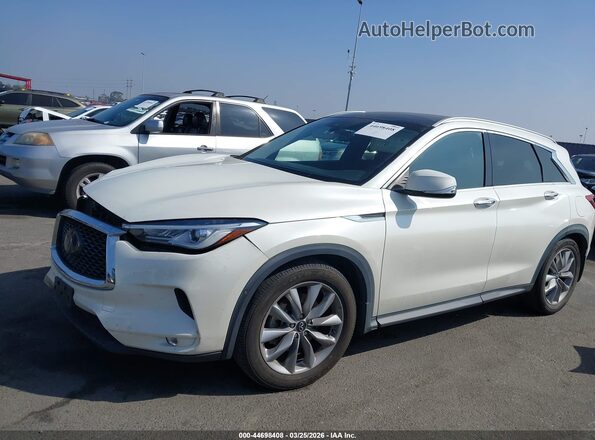 3PCAJ5BA6MF102060 2021 INFINITI QX50 White 360 interior view
