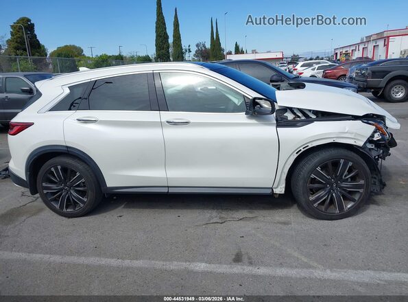 3PCAJ5BA8NF118858 2022 INFINITI QX50 White Rear interior view