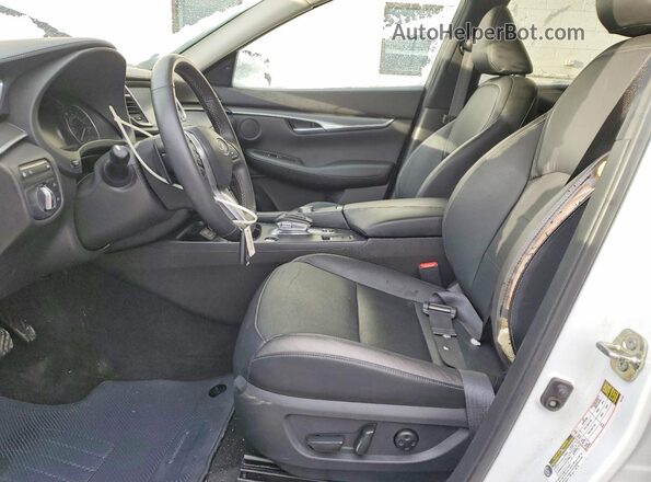 3PCAJ5BB3RF105708 2024 INFINITI QX50 Белый Вид салона спереди