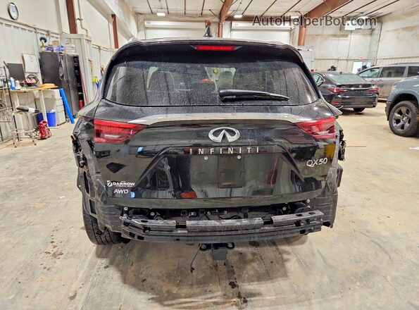 3PCAJ5DB9MF124768 2021 INFINITI QX50 Black Вид ззаду