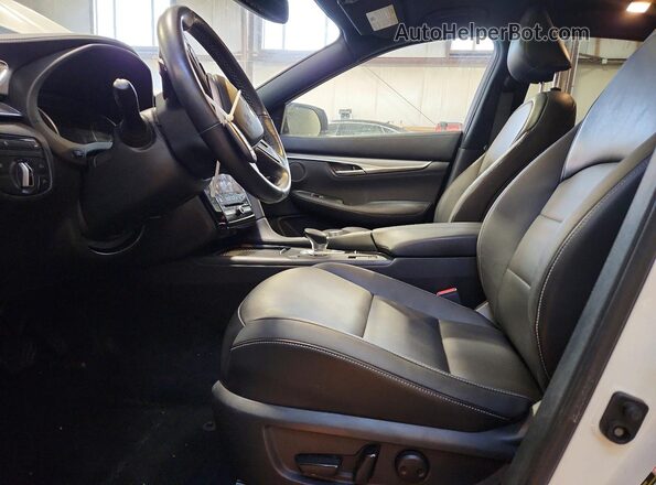 3PCAJ5J36NF107554 2022 INFINITI QX55 White Widok wnętrza z przodu