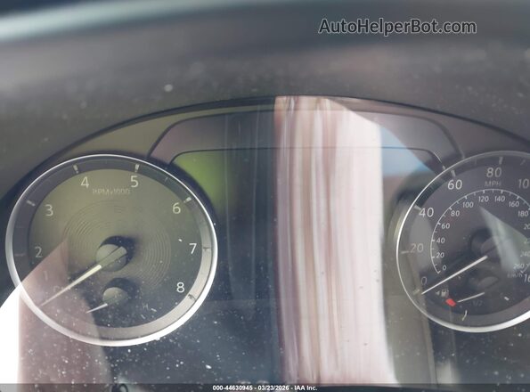 3PCAJ5M16KF131262 2019 INFINITI QX50 Silver Widok tylnych siedzeń