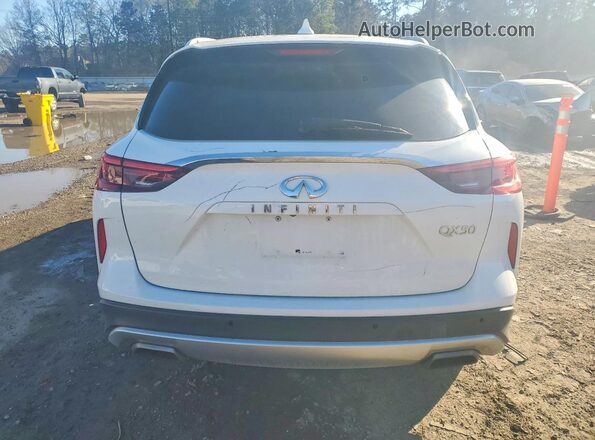 3PCAJ5M19KF107084 2019 INFINITI QX50 White 