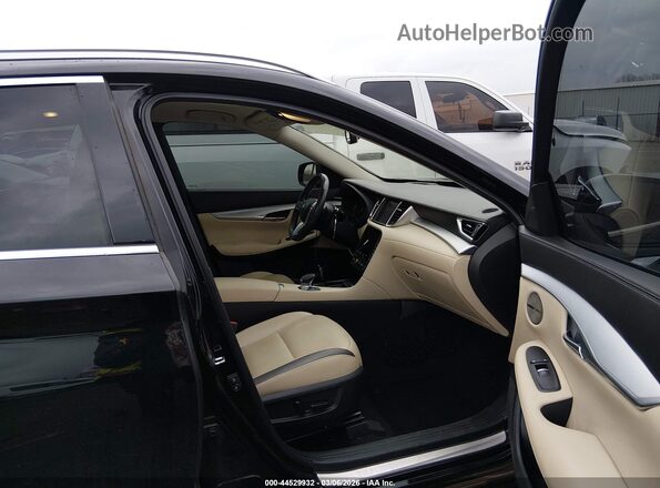 3PCAJ5M34KF119287 2019 INFINITI QX50 Черный Вид салона спереди