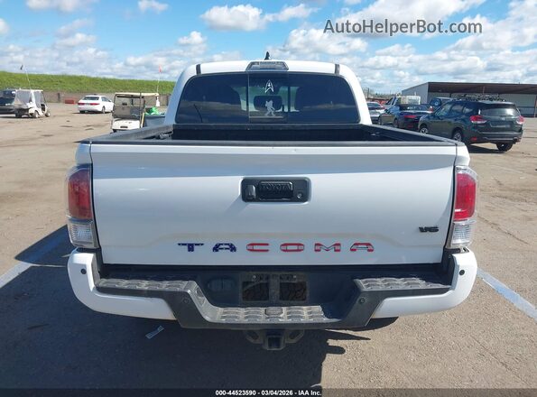 3TMCZ5AN2PM585942 2023 TOYOTA TACOMA White 