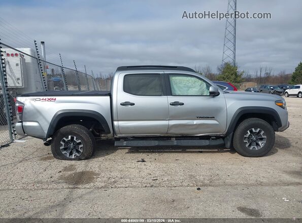 3TMCZ5AN7NM523675 2022 TOYOTA TACOMA 4WD Gray 