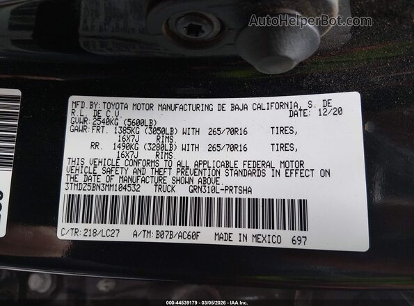 3TMDZ5BN3MM104532 2021 TOYOTA TACOMA Black ძრავის განყოფილების ხედი