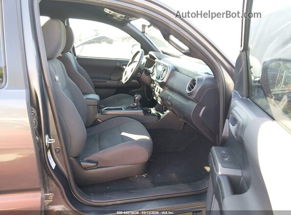 3TMDZ5BNXKM063863 2019 TOYOTA TACOMA Gray 