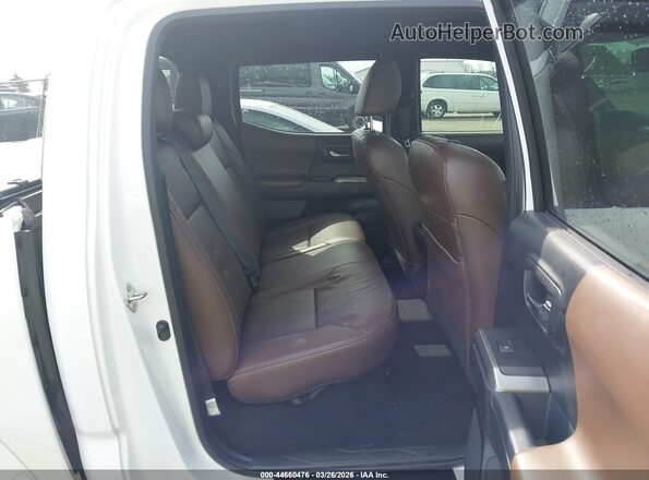 3TMGZ5AN2HM101156 2017 TOYOTA LIMITED White Vista de la etiqueta del VIN