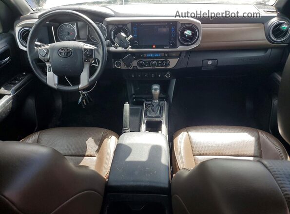 3TMGZ5AN4HM071609 2017 TOYOTA LIMITED Silver Vista del salpicadero