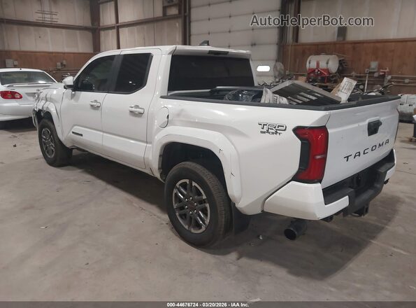 3TMKB5FN0RM016843 2024 TOYOTA TACOMA White Tył lewy