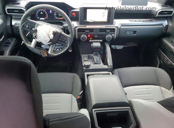 3TMLB5JN0TM223770 2026 TOYOTA LE White 