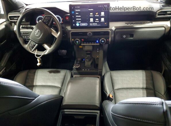 3TMLB5JN1RM016992 2024 TOYOTA TACOMA Black Dashboard view