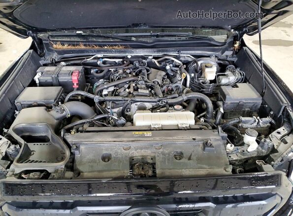 3TMLB5JN1RM016992 2024 TOYOTA TACOMA Black Rear interior view