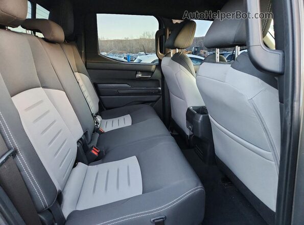 3TMLB5JN2RM012370 2024 TOYOTA TACOMA Green Rear seats view