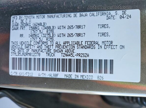 3TMLB5JN2RM012370 2024 TOYOTA TACOMA Green Engine compartment view