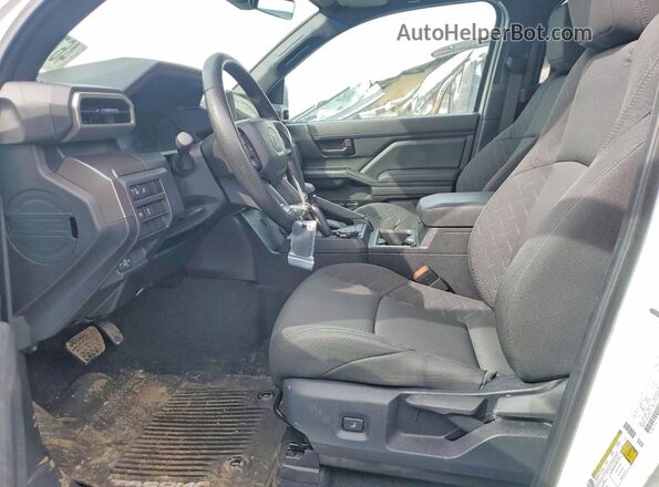 3TMLB5JN7RM059524 2024 TOYOTA TACOMA White წინა სალონის ხედი