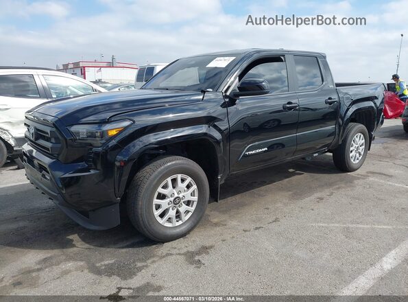 3TMLB5JN8RM048631 2024 TOYOTA TACOMA Черный Передняя левая четверть