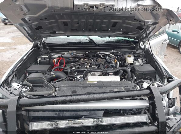 3TMLB5JN9SM175409 2025 TOYOTA TACOMA Silver Vista trasera