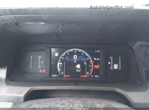 3TMLB5JN9SM175409 2025 TOYOTA TACOMA Silver Vista de los asientos traseros